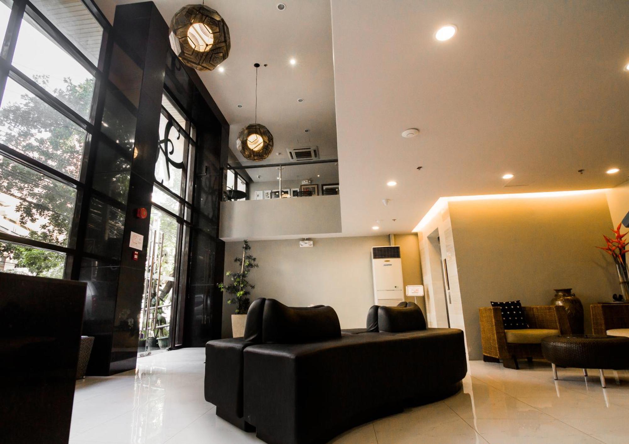 Cebu Hotel Plus Экстерьер фото