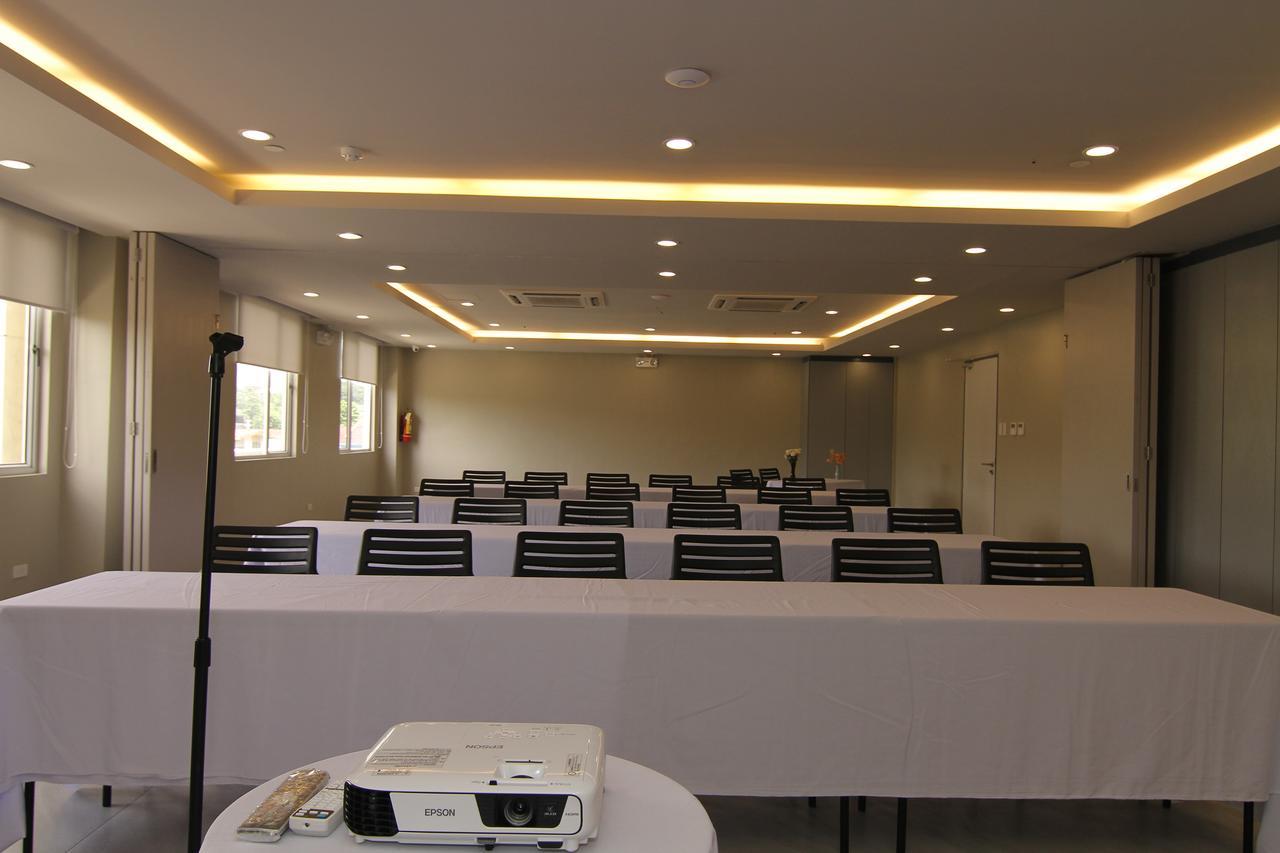 Cebu Hotel Plus Экстерьер фото